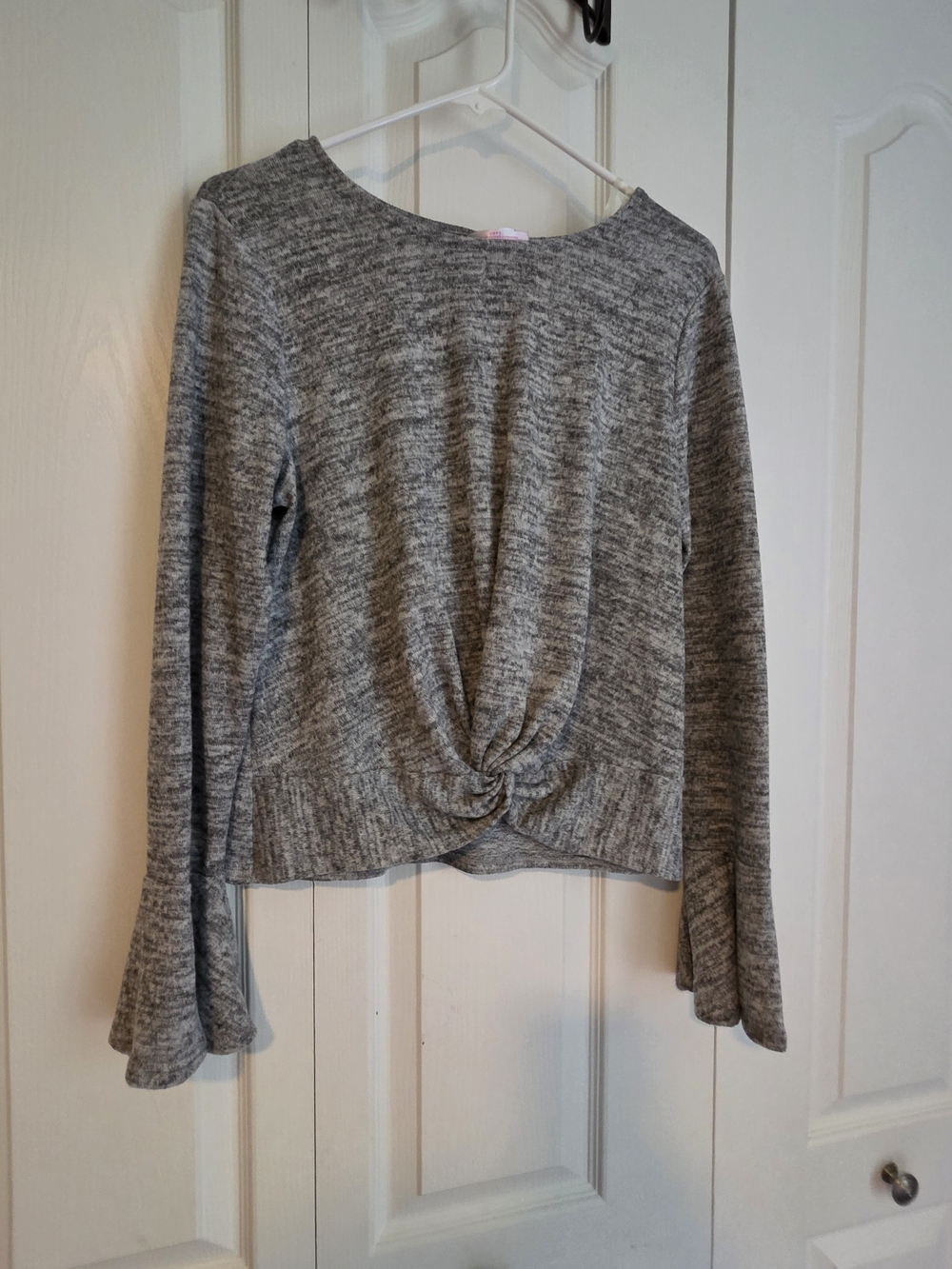No Boundaries Gray Marled Twist-Front Long Sleeve Top